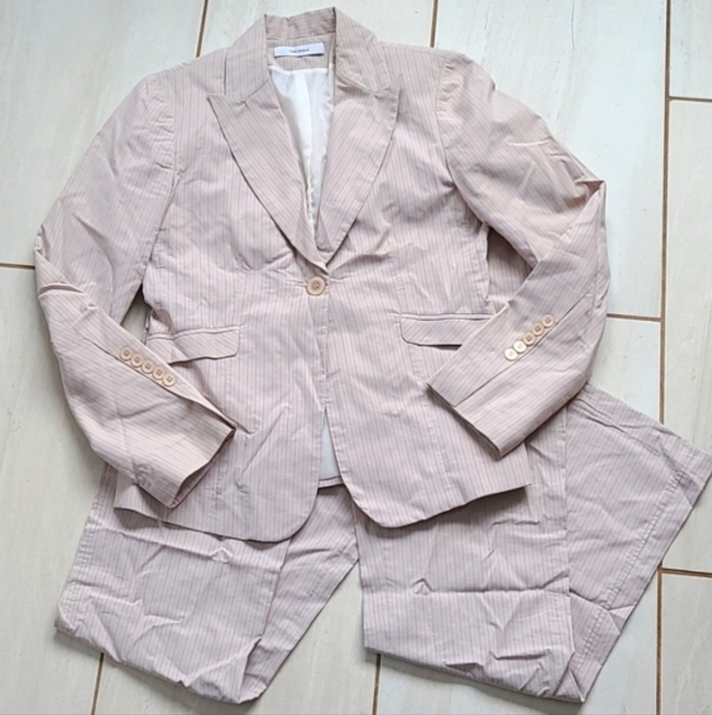 2pc Yumi Mazao Suit [size EU 42]